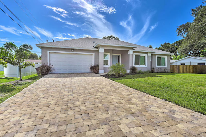 Beautiful Getaway – 4 miles to Venice Beach