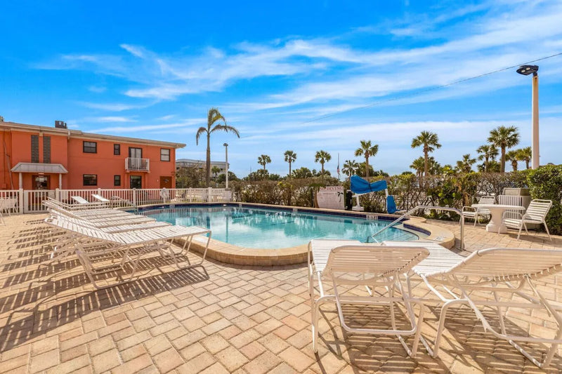 Serenity by the Sea, Beach Condo, w/Pool & Access