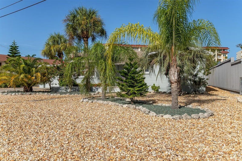 Beautiful Venice Beach Duplex: Incredible Location