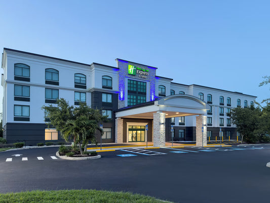 Holiday Inn Express & Suites Bradenton East-Lakewood Ranch by IHG